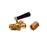 DINの真鍮のナットが付いている標準的な真鍮の3つの方法検水器弁